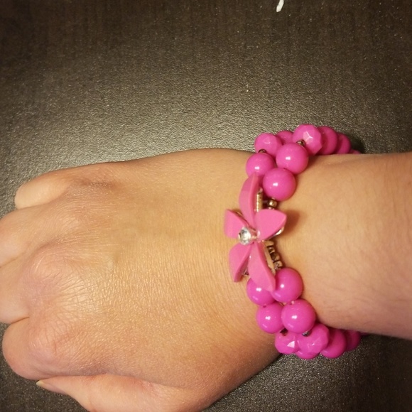 Pink bracelet - Picture 3 of 5